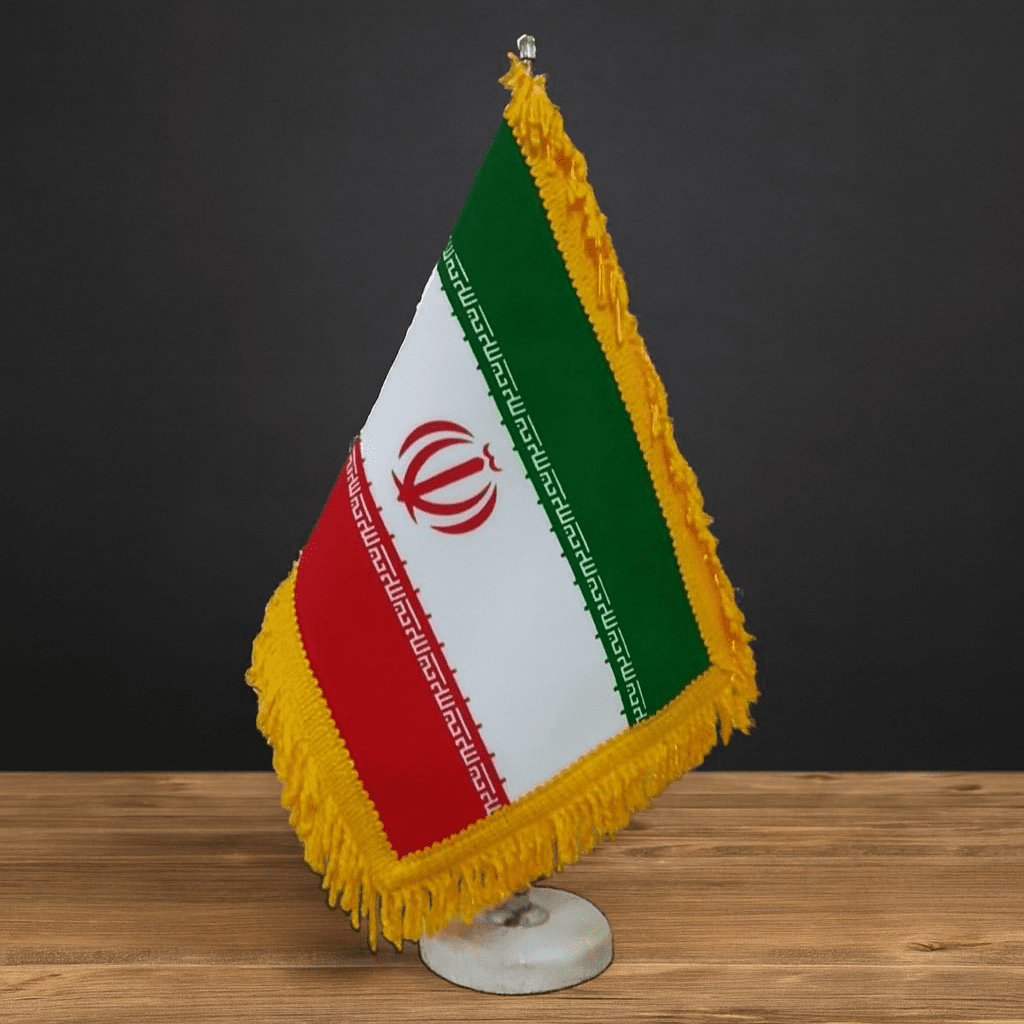 37 پرچم رومیزی ایران - Image 1